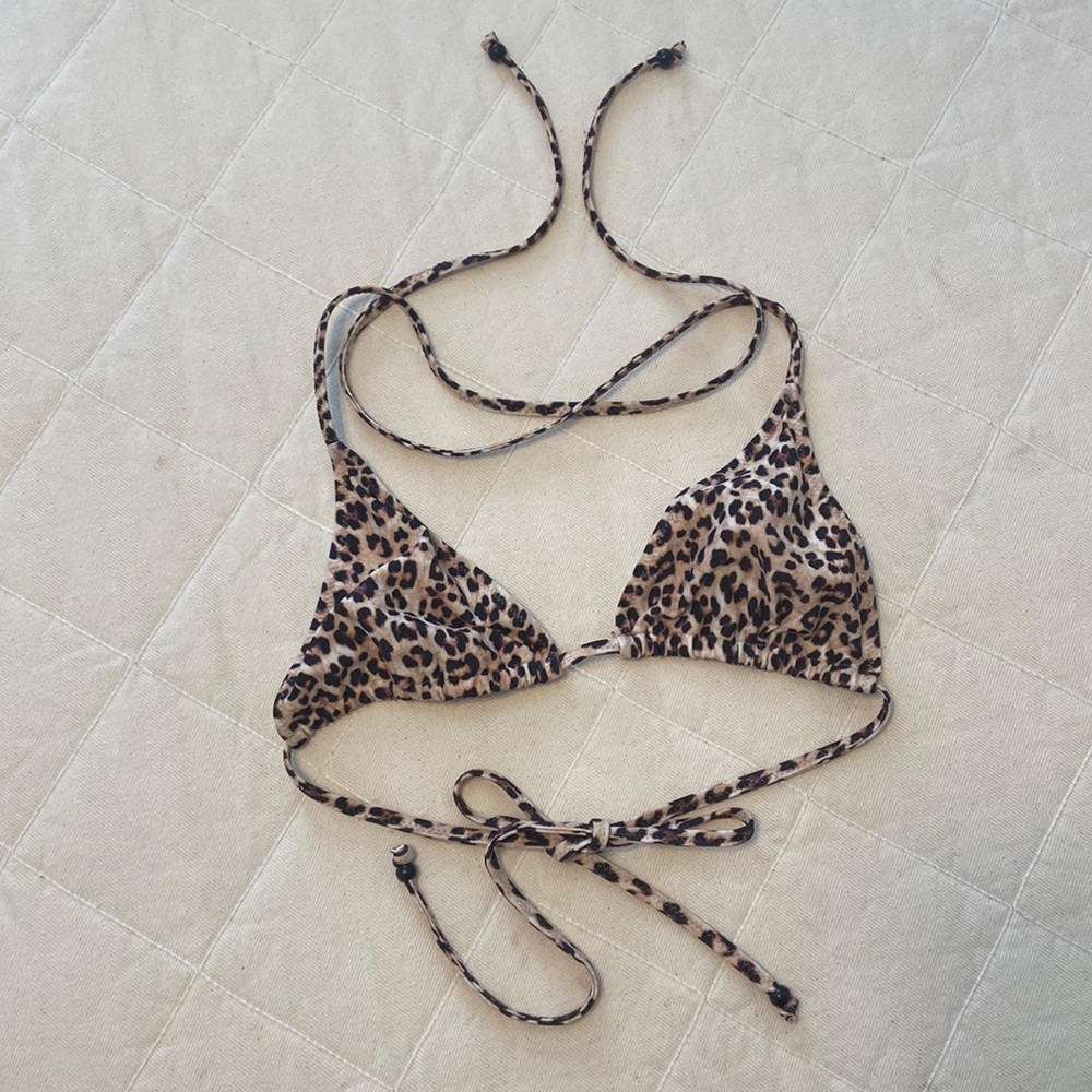 White Fox Boutique Bikini Top